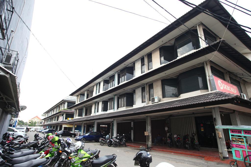 Hotel Ds Colive Siliwangi Semarang Exteriér fotografie