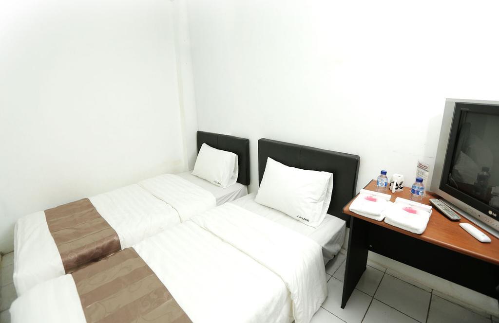Hotel Ds Colive Siliwangi Semarang Pokoj fotografie